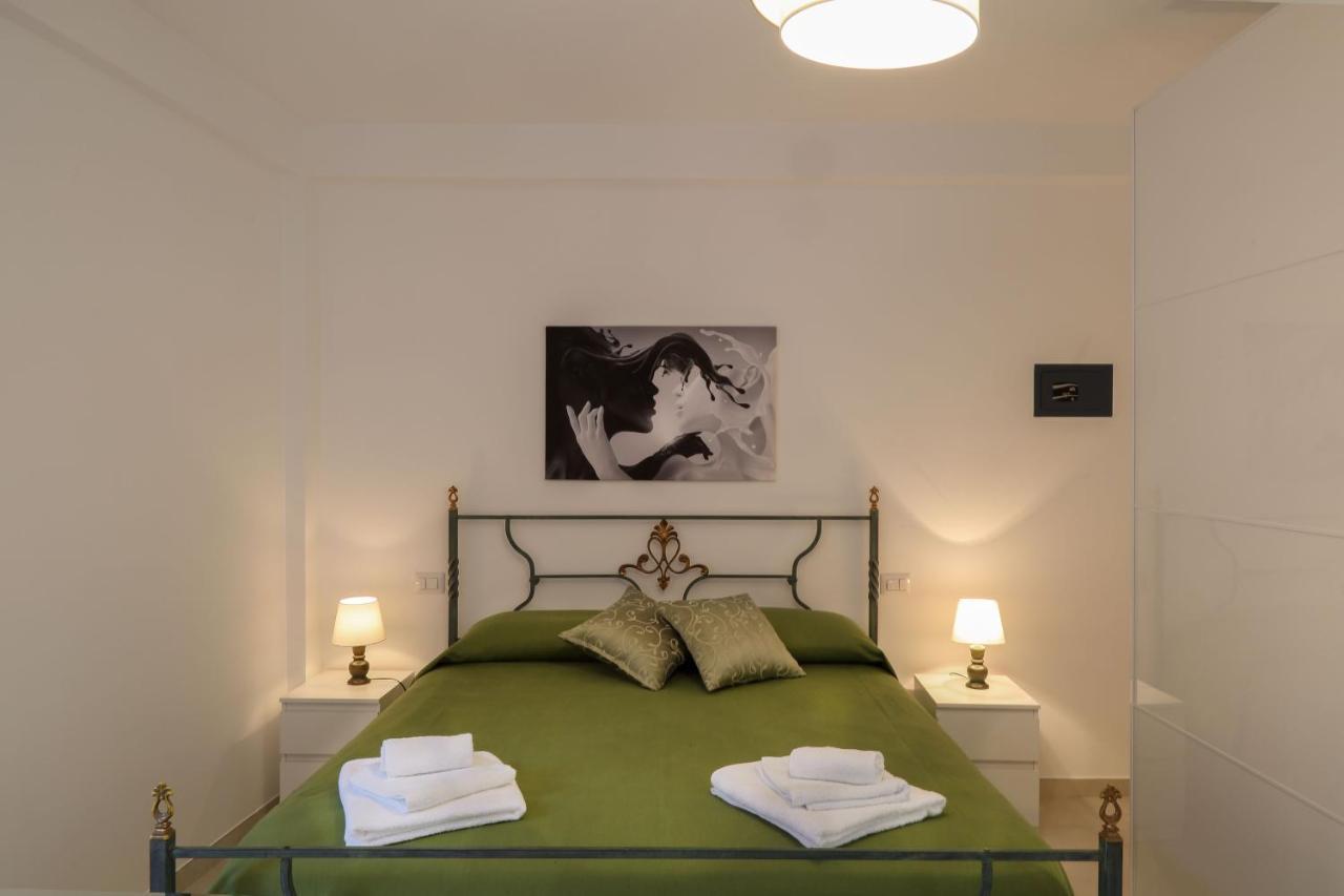 La Perla Apartment ตาออร์มินา ภายนอก รูปภาพ